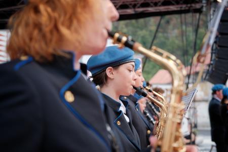 Presenetljiv odziv ob prvem dnevu praznovanja 50. Dnevov narodnih noš in oblačilne dediščine v Kamniku (36)